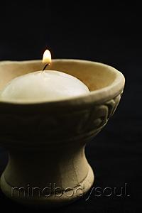 Mind Body Soul - White candle in clay pot with handle