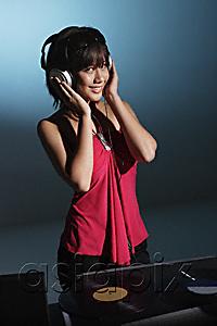 AsiaPix - Young woman DJ