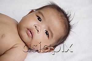 AsiaPix - Chinese baby looking at camera