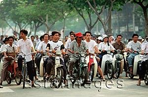 Asia Images Group - Vietnam, Saigon, traffic in city centre