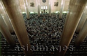 Asia Images Group - Indonesia, Jakarta, 20,000 worshippers gather for Friday prayers at Istiqlal Mosque.