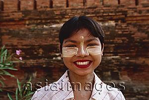 Asia Images Group - Myanmar (Burma), Bagan, Souvenir seller - Shwesandaw Paya, portrait