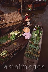 Asia Images Group - Vietnam, Can Tho, Hau river, Fruit and vegetable sellers, floating market.