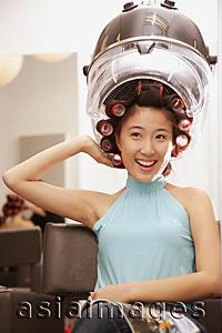 Asia Images Group - Young woman at beauty salon, portrait