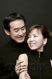 AsiaPix - Portrait of a couple
